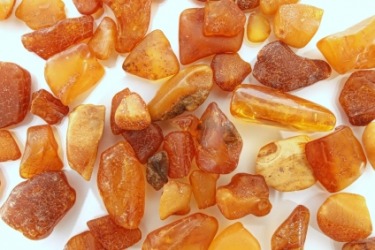 Amber dictionary definition | amber defined